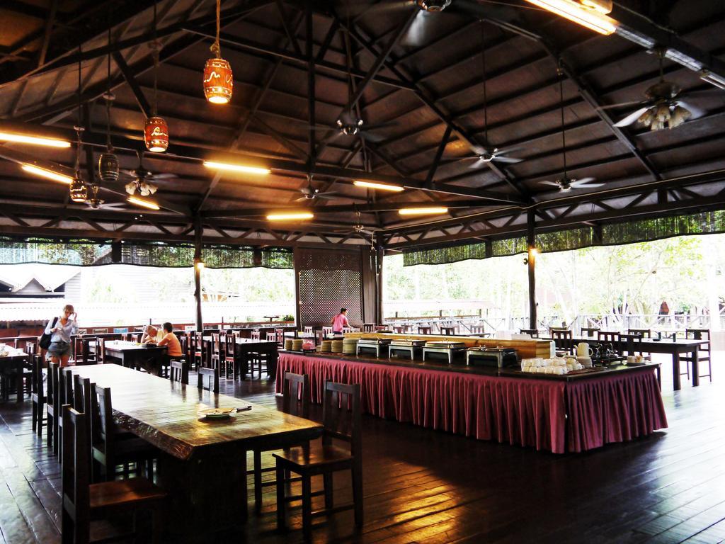 Bilit Rainforest Lodge Sandakan Ngoại thất bức ảnh